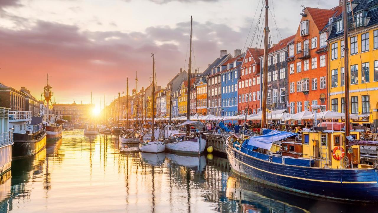 Stylish 5 Person Apartment In Vibrant Urban Area København Ngoại thất bức ảnh