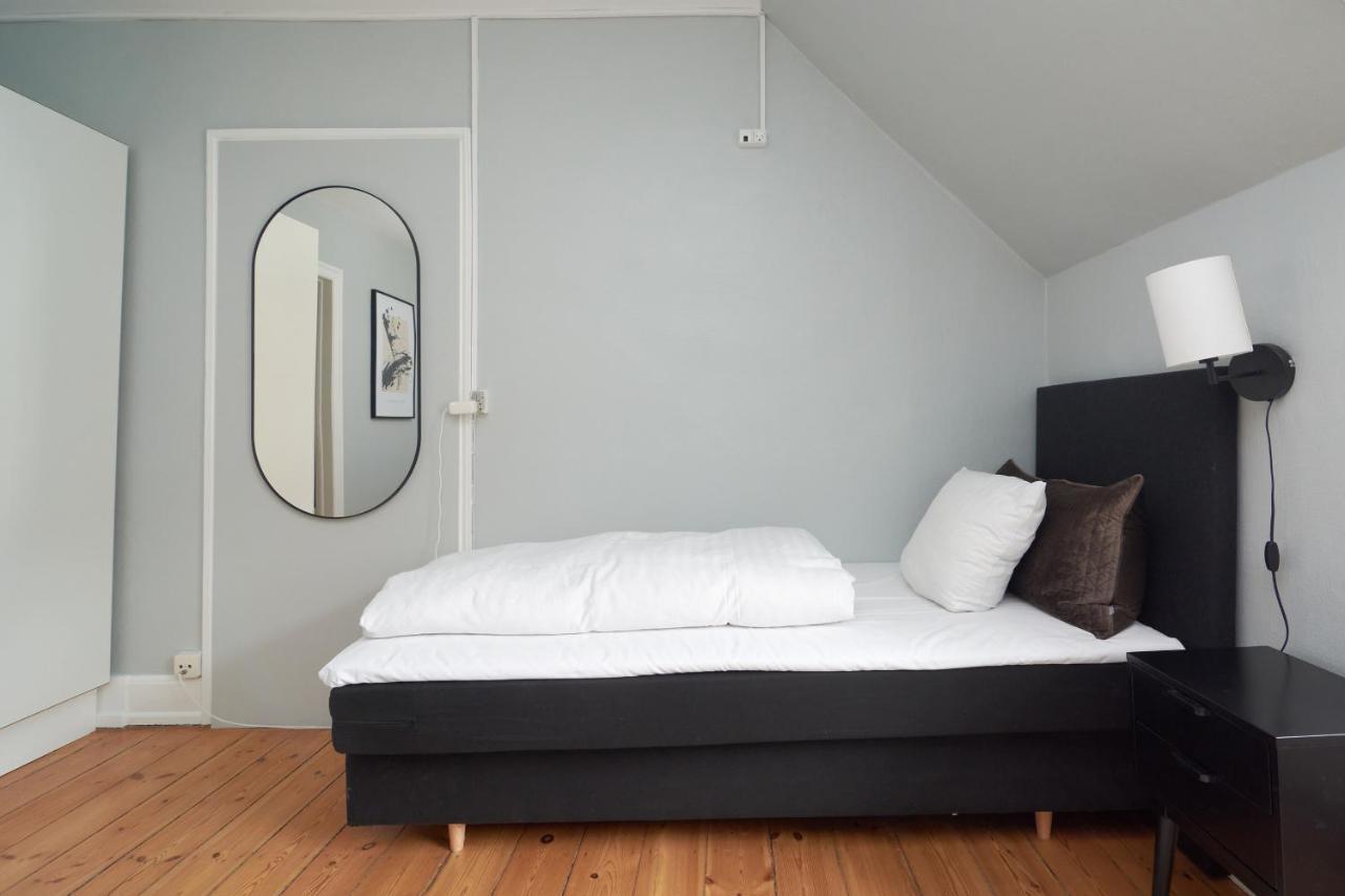 Stylish 5 Person Apartment In Vibrant Urban Area København Ngoại thất bức ảnh