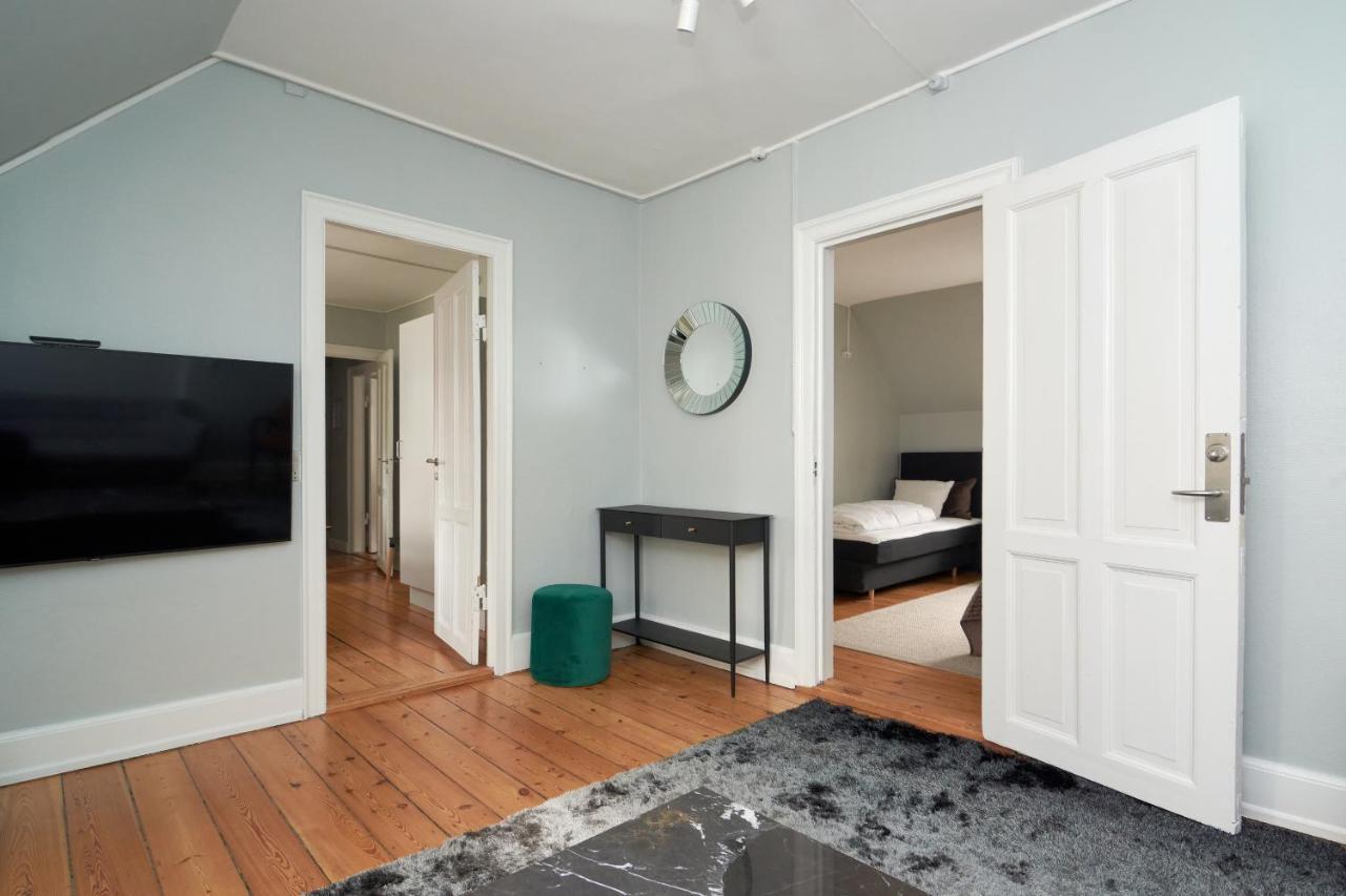 Stylish 5 Person Apartment In Vibrant Urban Area København Ngoại thất bức ảnh